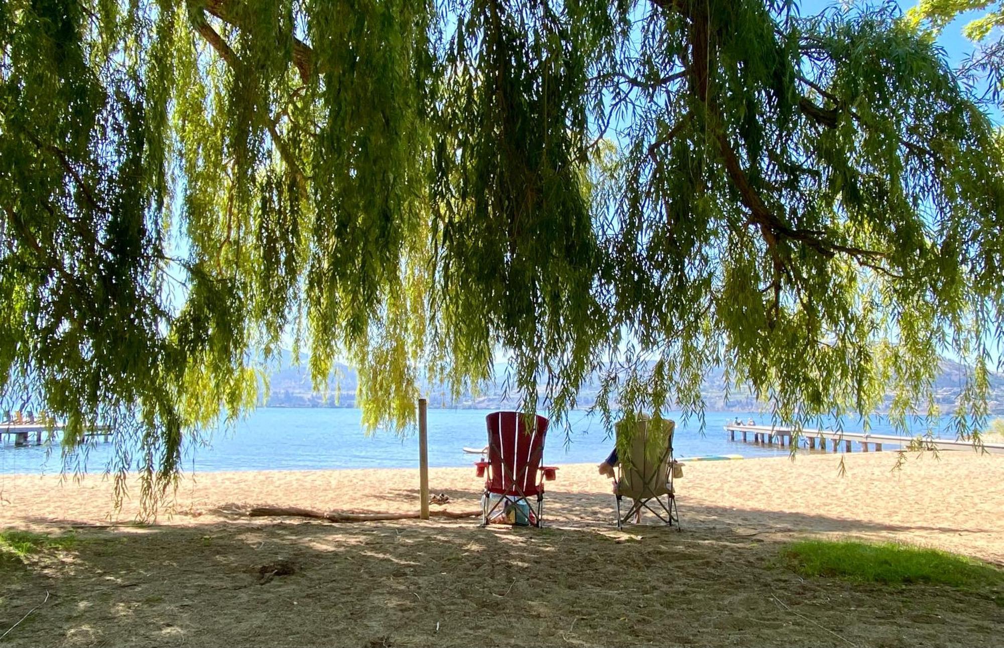 Kelowfornia Lakeview Retreat Келоуна Экстерьер фото